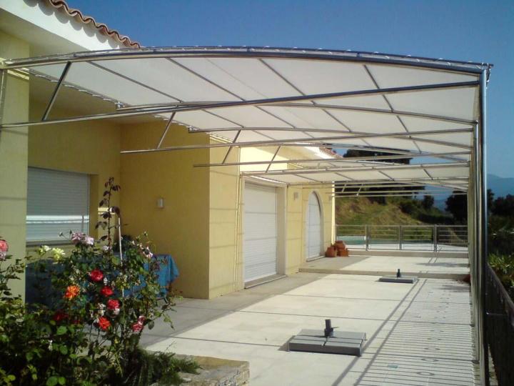 Pose de bâches Borgo