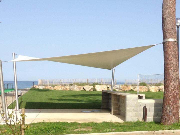 Pose de bâches Borgo