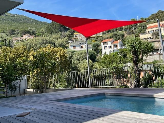 Pose de bâches Borgo