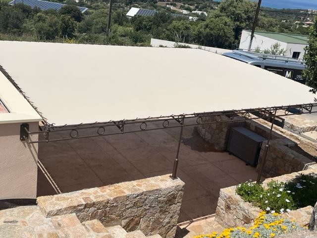 Pose de bâches Borgo