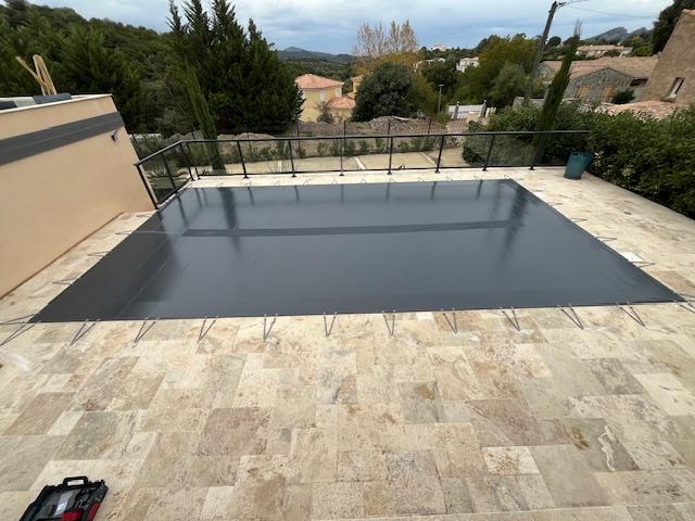 Fabricant de couverture de piscine Borgo