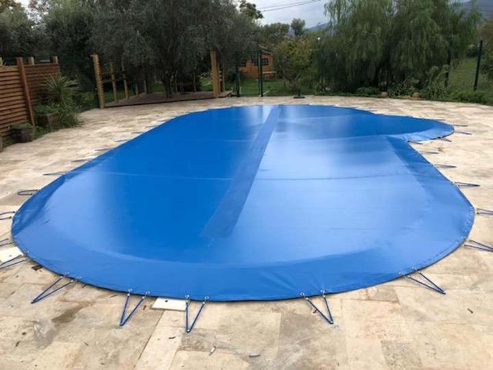 Pose de bâches Borgo