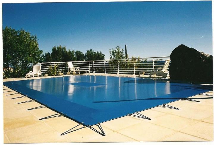 Pose de bâches Borgo