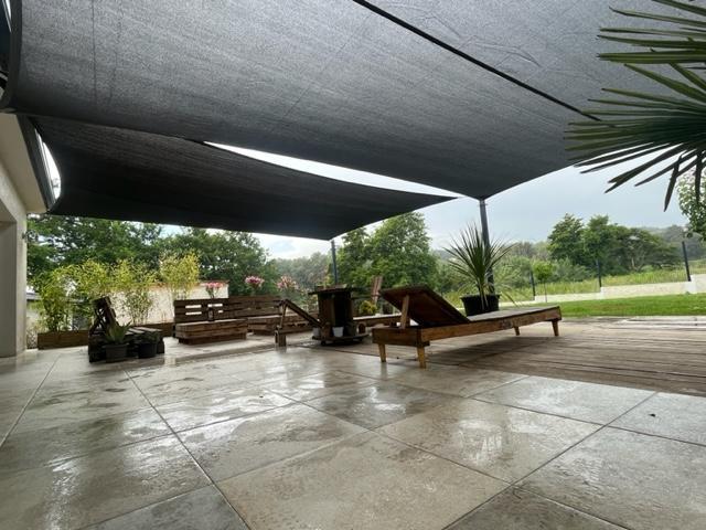 Pose de bâches Borgo